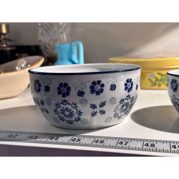 Yokohama Studio Blue White Floral Hand Painted Bowl Set of 2 - Picture 4 of 9